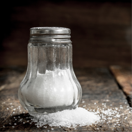 a picture of salt for the survival remedy used to help reduce pain with a sore throat.